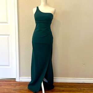 Stunning Emerald Green Dress